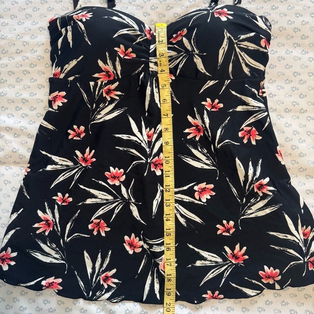 SurfGear NWT Black Floral Women's Large Tankini Swim Top - Picture 3 of 7